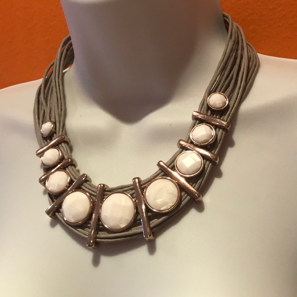 New! Statement Necklace - image 1